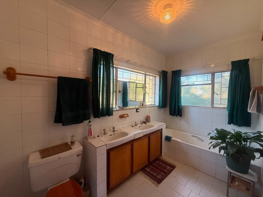 To Let 4 Bedroom Property for Rent in Rietfontein A H North West